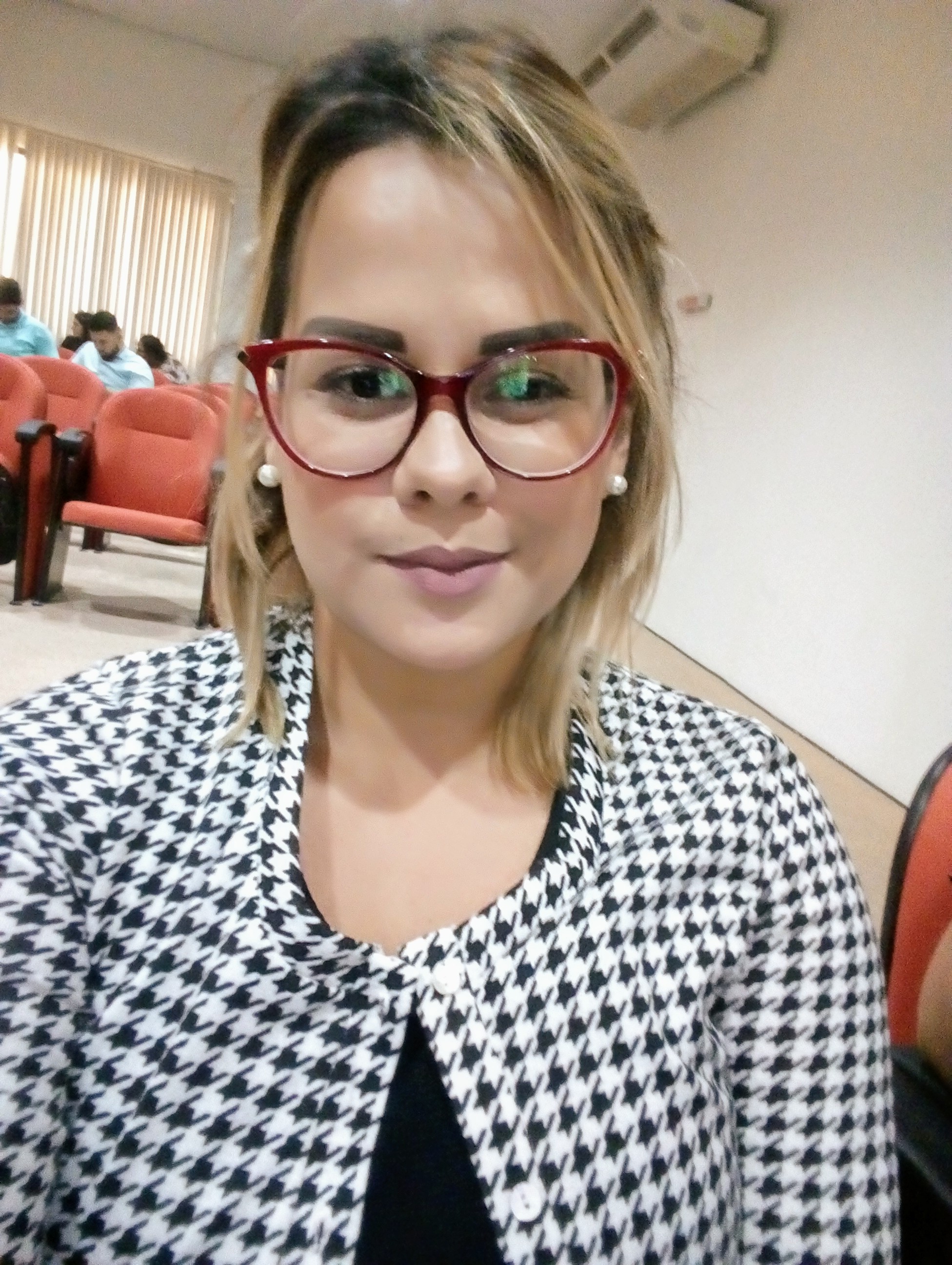 KATIA CRISTINA DA SILVA FERREIRA NASCIMENTO